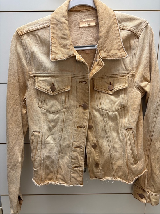 Kut from the Kloth Jackets & Blazers - Kut from the Kloth Light Tan Denim Jacket with Frayed Hem